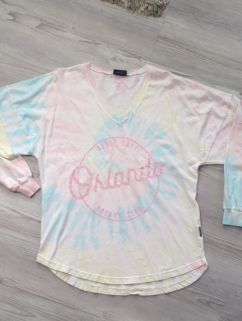 Spirit Jersey Orlando Sunny Days Cabana Club Tie Dye Long Sleeve Shirt M Cotton